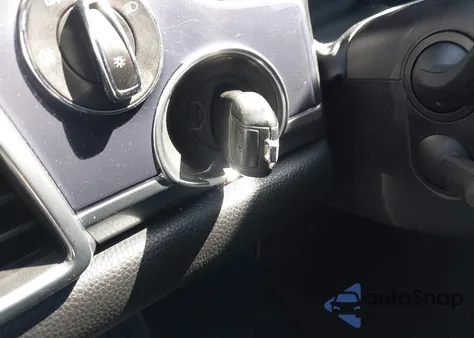 2014 Porsche Panamera E-Hybrid S z USA, uszkodzony, nr VIN WP0AD2A79EL044648